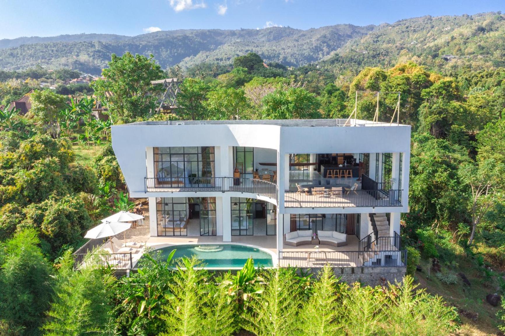 The Hacienda Villa *