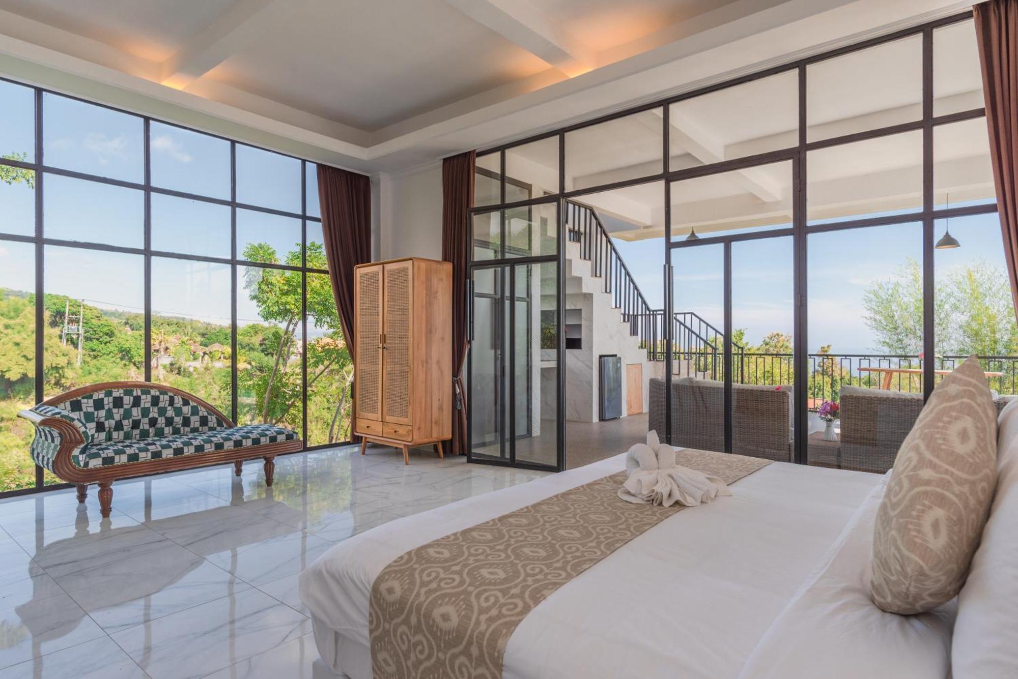 The Hacienda Villa Lovina (Bali)